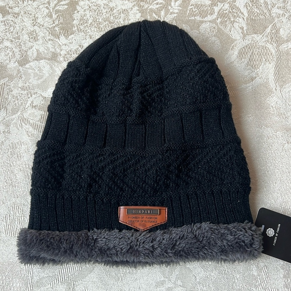 Hindawi Beanie
